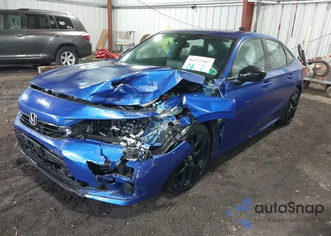 2024 Honda Civic Sport z USA, uszkodzony, nr VIN 2HGFE2F58RH557663